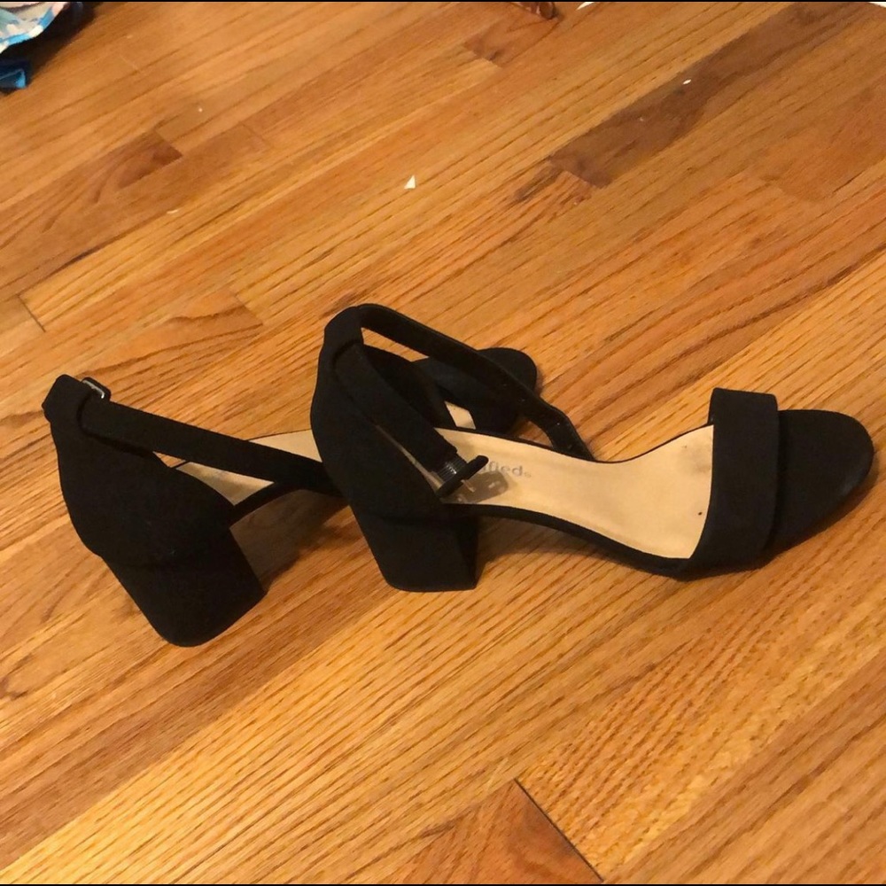 City Classified heels! Worn once for about an hour!